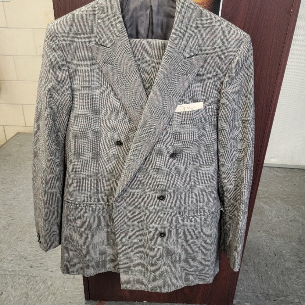 Men's Gray Double-Breasted Blazer